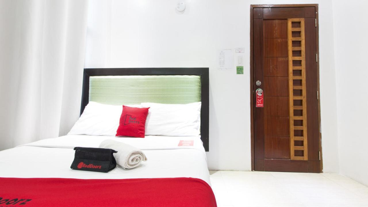 Reddoorz @ Real Fatima Tacloban Hotel Anibong Екстериор снимка