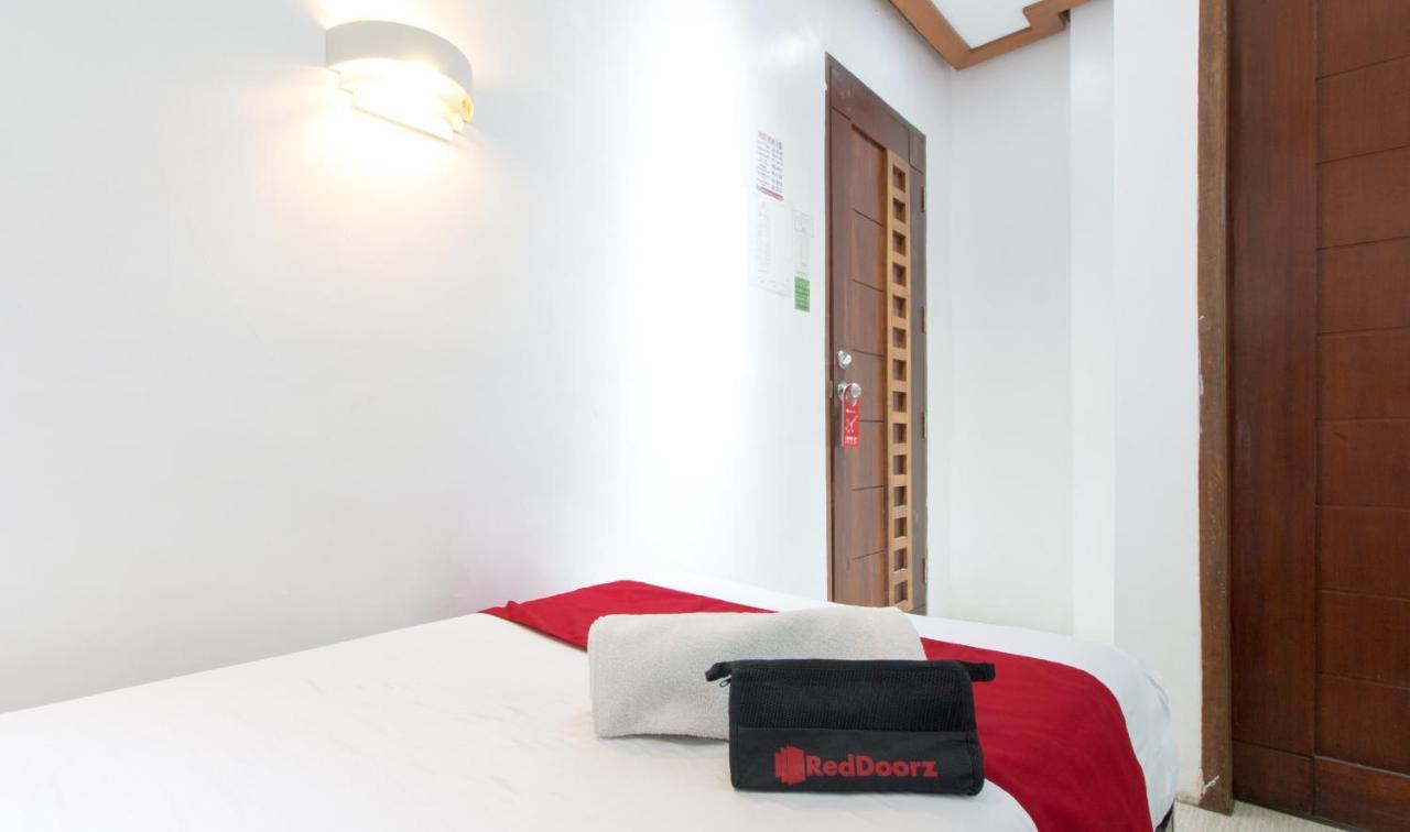 Reddoorz @ Real Fatima Tacloban Hotel Anibong Екстериор снимка