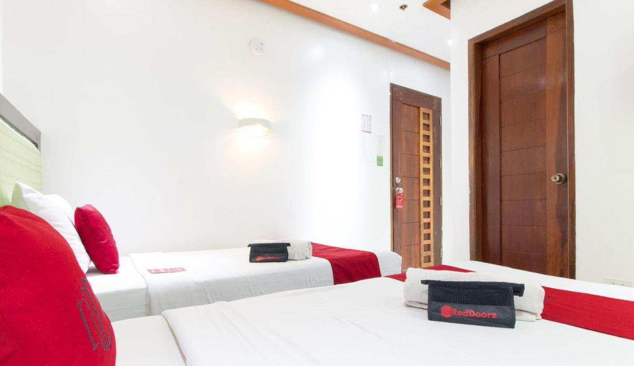Reddoorz @ Real Fatima Tacloban Hotel Anibong Екстериор снимка