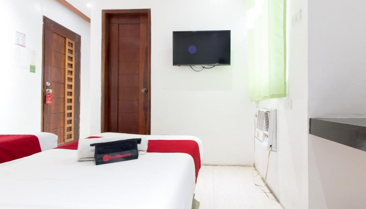 Reddoorz @ Real Fatima Tacloban Hotel Anibong Екстериор снимка