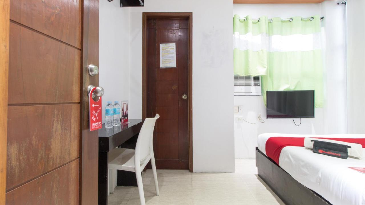 Reddoorz @ Real Fatima Tacloban Hotel Anibong Екстериор снимка